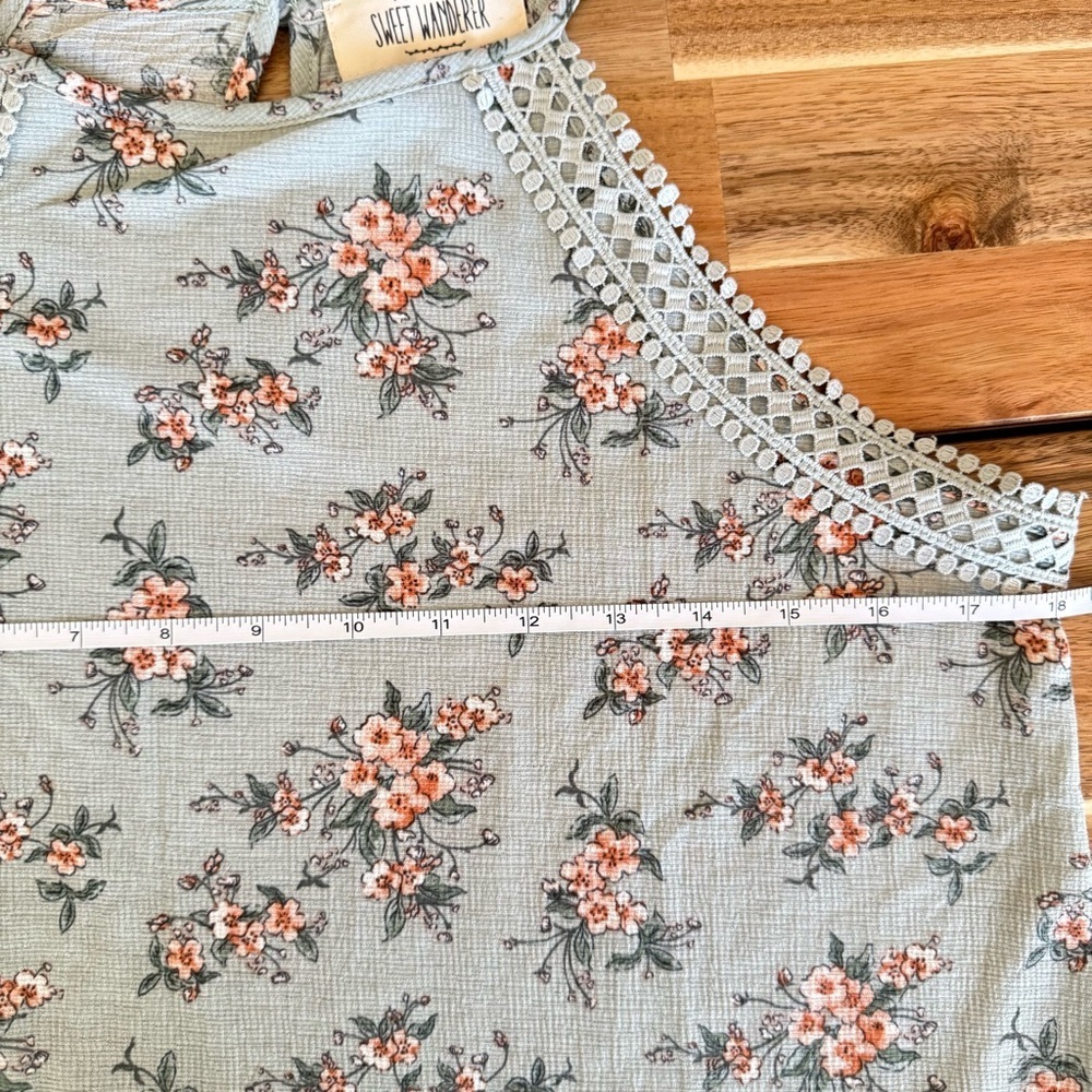 Sweet Wanderer Ditsy Floral Camisole Tank | Lace Trim | Cottagecore Boho | Sz M - Picture 7 of 8